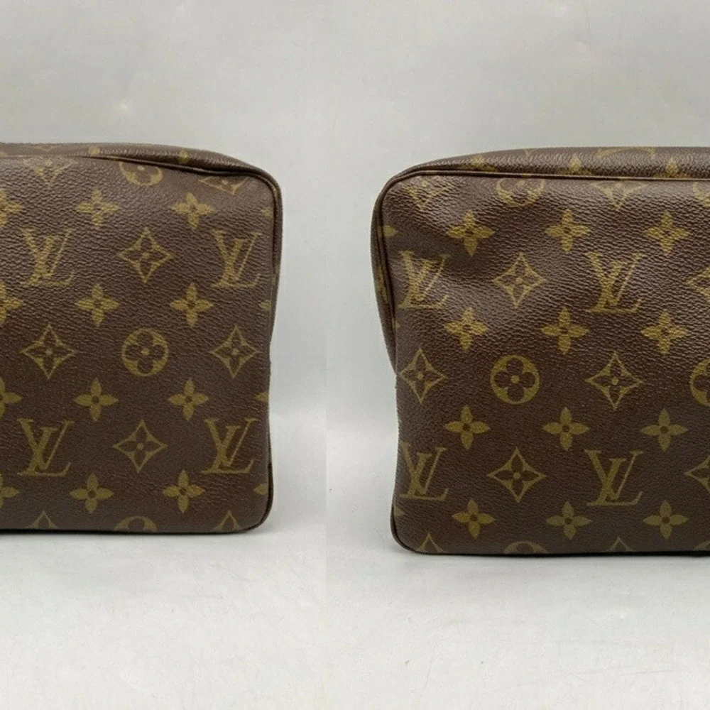 LOUIS VUITTON Brown Monogram Clutch Bag